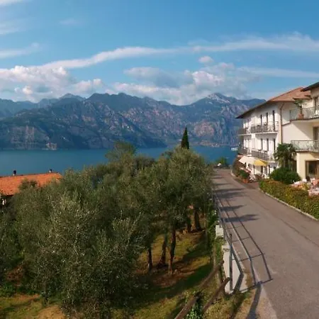 Bellavista 3* Μαλτσεζίνε