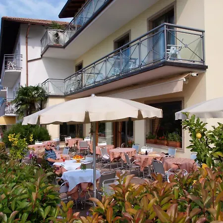 Ξενοδοχείο Bellavista 3*